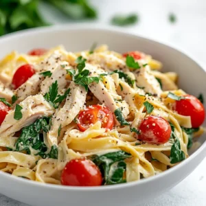 The perfect blend of flavors and textures, creamy garlic parmesan chicken pasta in the crockpot is a dish that is not only simple to prepare but also delivers a comforting meal packed with taste. This recipe utilizes the convenience of slow cooking, allowing the flavors to meld beautifully while you carry on with your day. The combination of tender shredded chicken, rich creamy sauce, and delightful bites of pasta makes for a hearty dinner that everyone in the family will love.